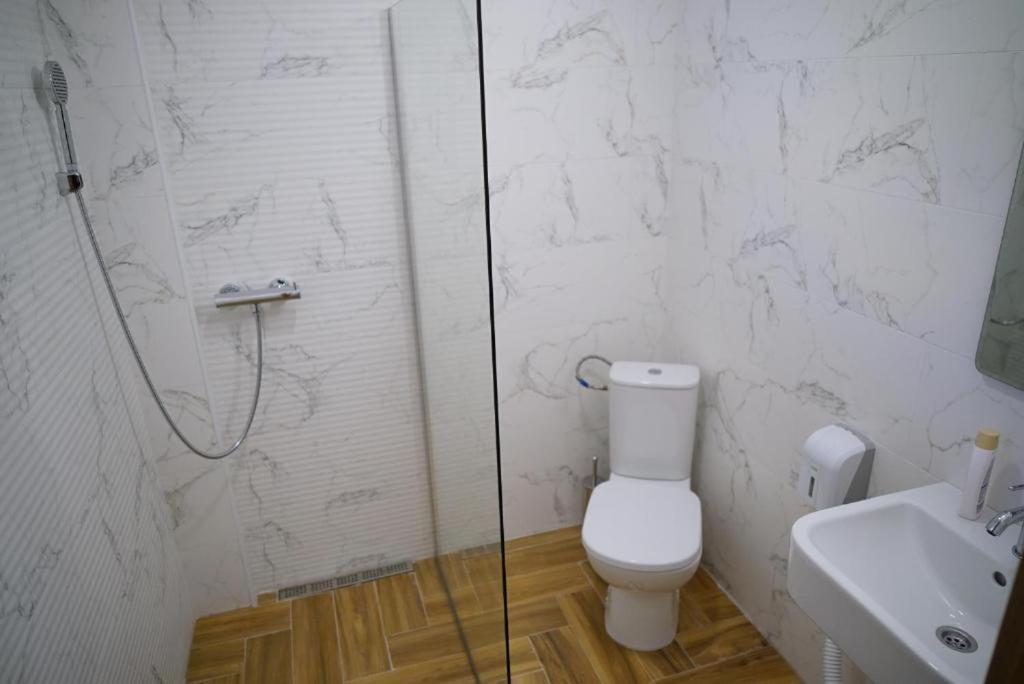 Garni Ideal Zrenjanin Esterno foto